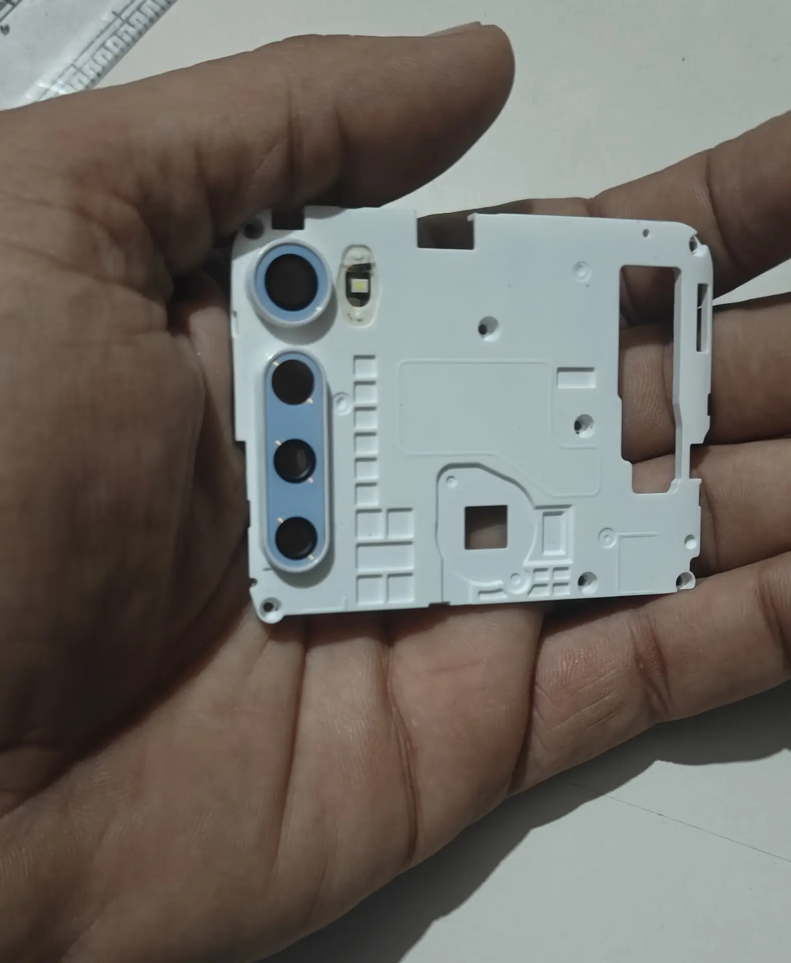 back camera lens for moto one fusion plus - Image 5